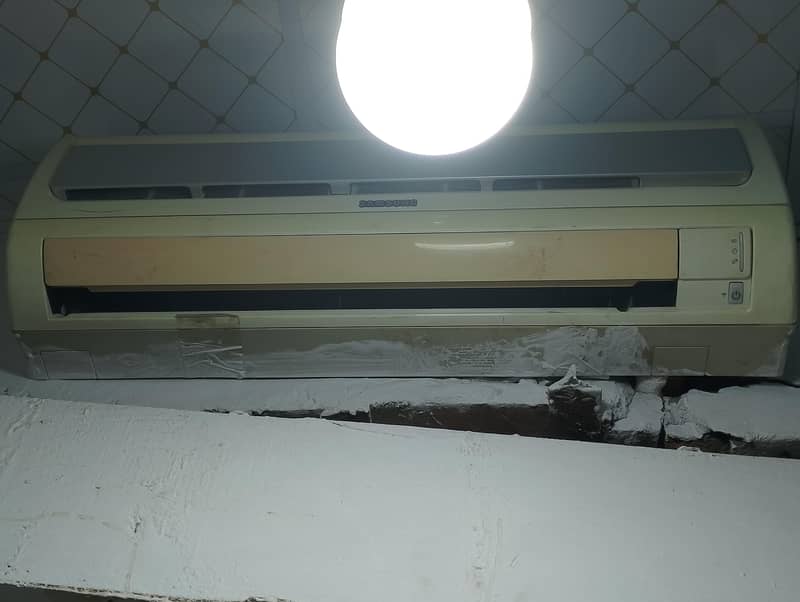 Panasonic ac 1