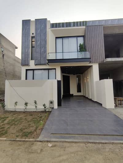 5 Marla Brand New House On 1 Year Installment Plan (Furnished & Without Furnished) In Lake City Sector M7 C1