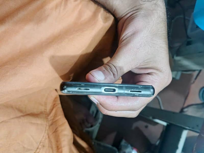 Google Pixel 6a 3