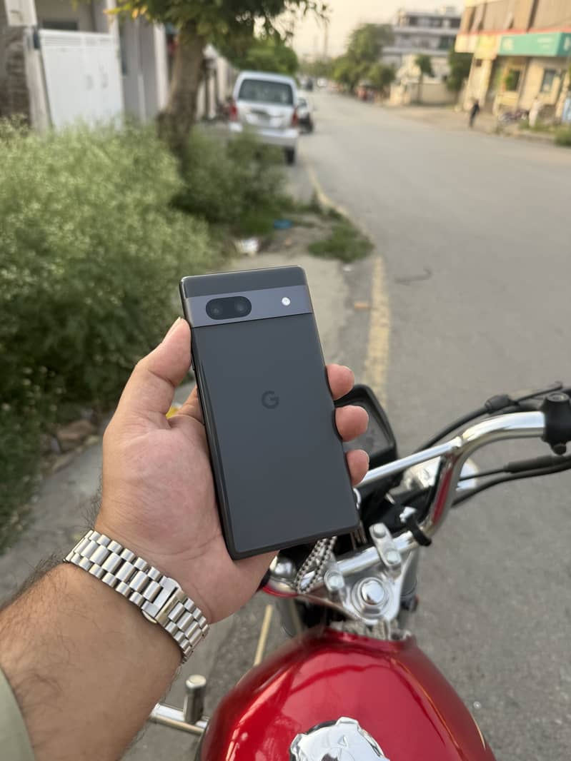 Google Pixel 7a 0