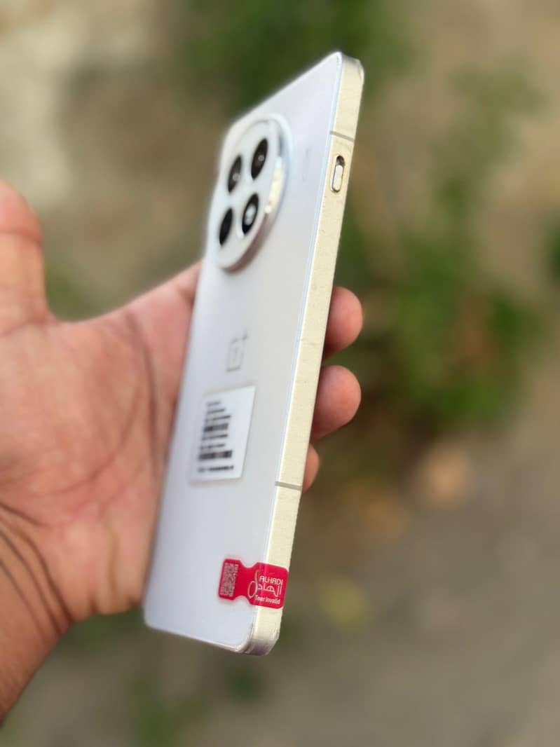 One Plus 13R 1