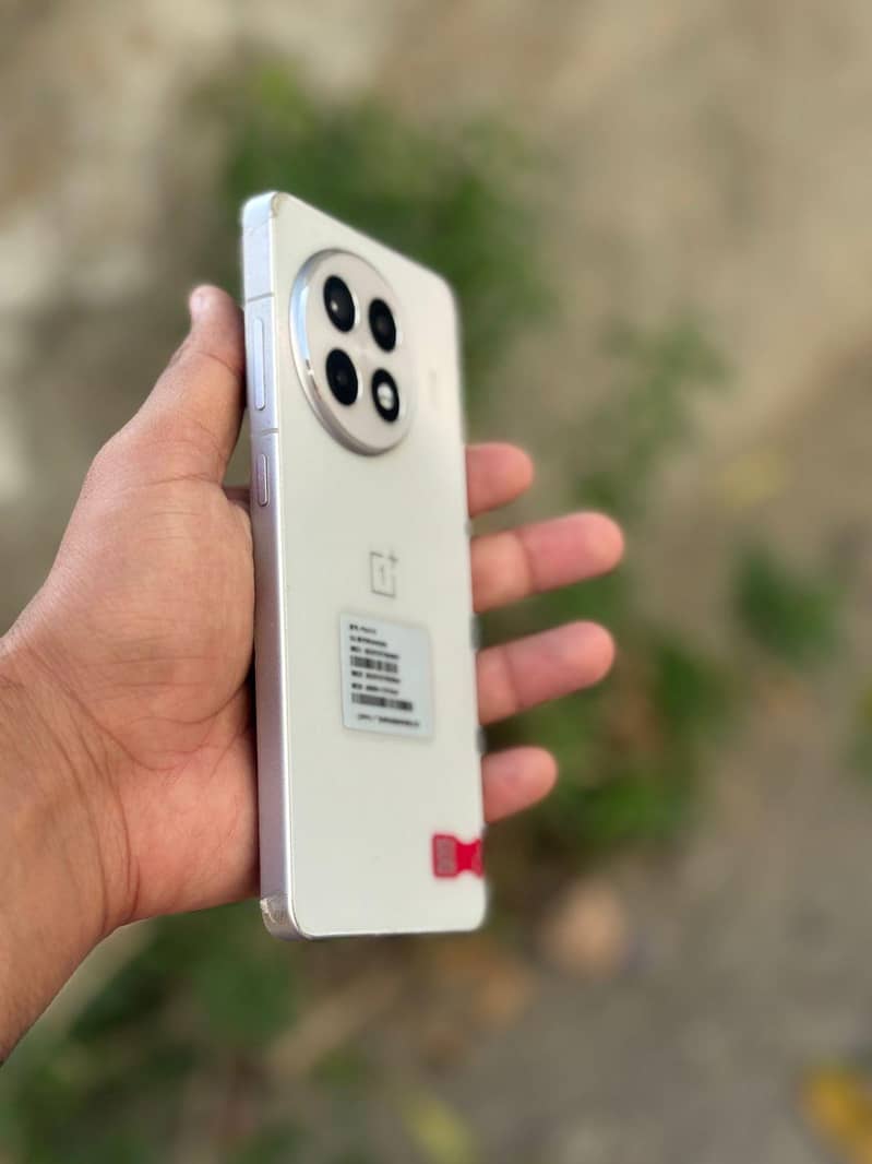 One Plus 13R 3
