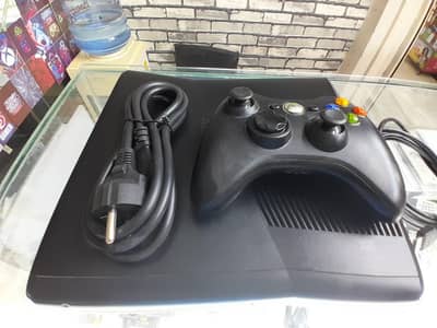 Xbox series s x. xbox360 . Xbox one s PS4 ps5