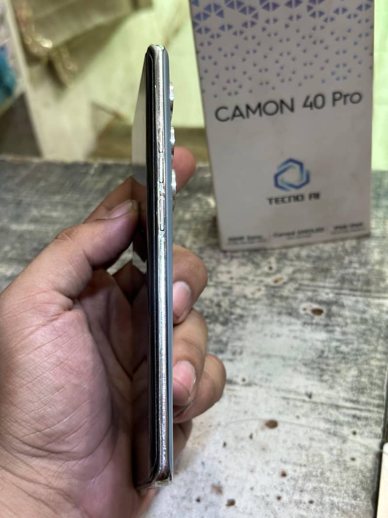 Tecno CAMON 40 Pro 2