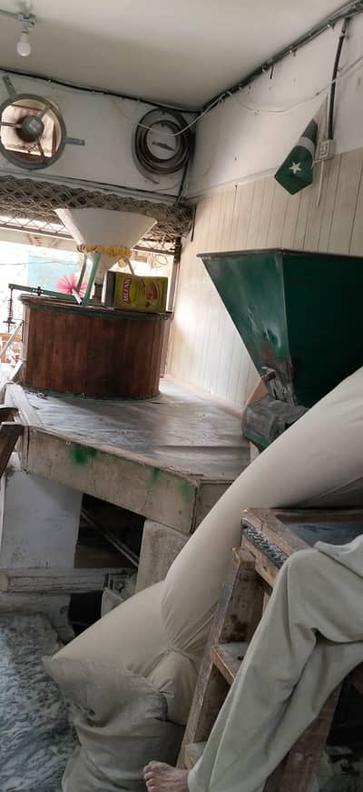 required pathar chaki and cutter operator
