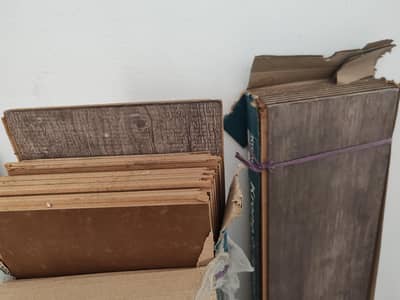wooden / vinyl flooring