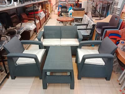 Office Chairs/Executive Chairs/Boss Chairs/Visitor Chair with Table
