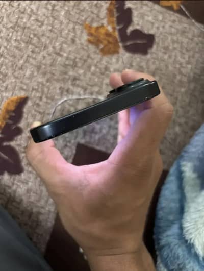 Apple iPhone 16 JV