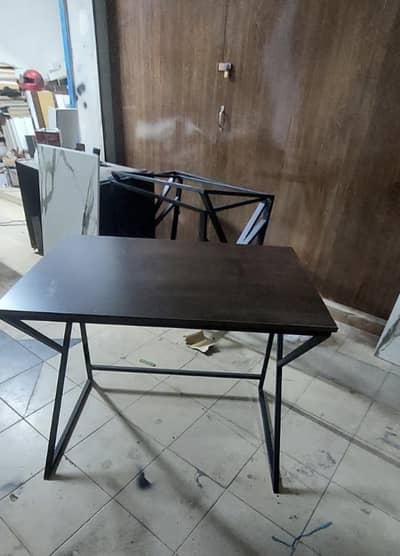 Office Furniture - Office Table & Chair Set