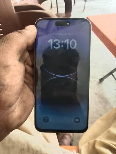Apple iPhone 15