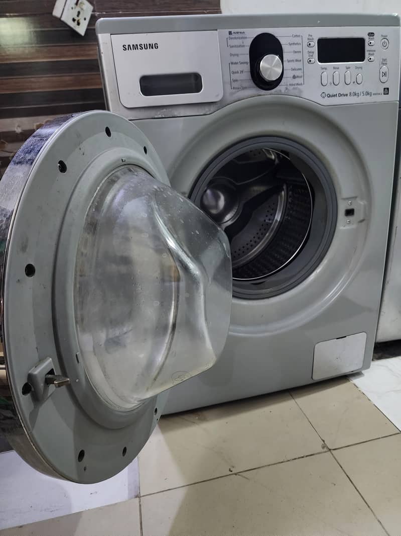 Automatic washing machine 4
