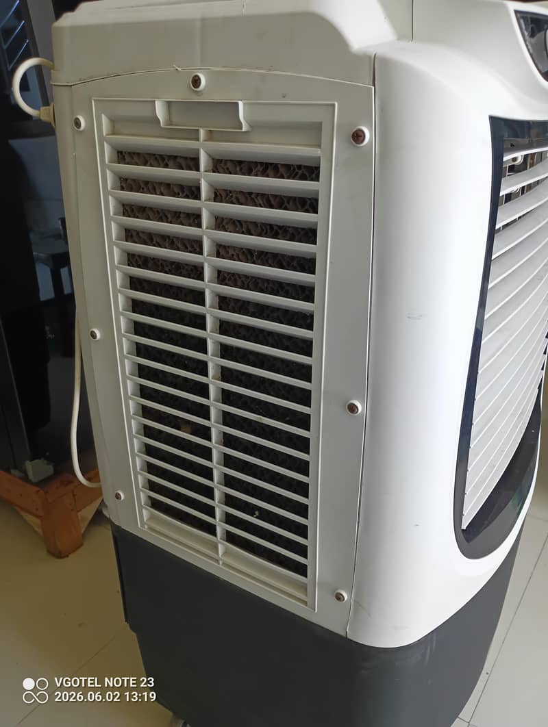 ECM 3500 2