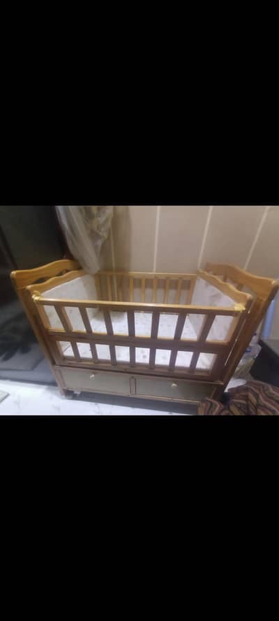 jhoola with bed