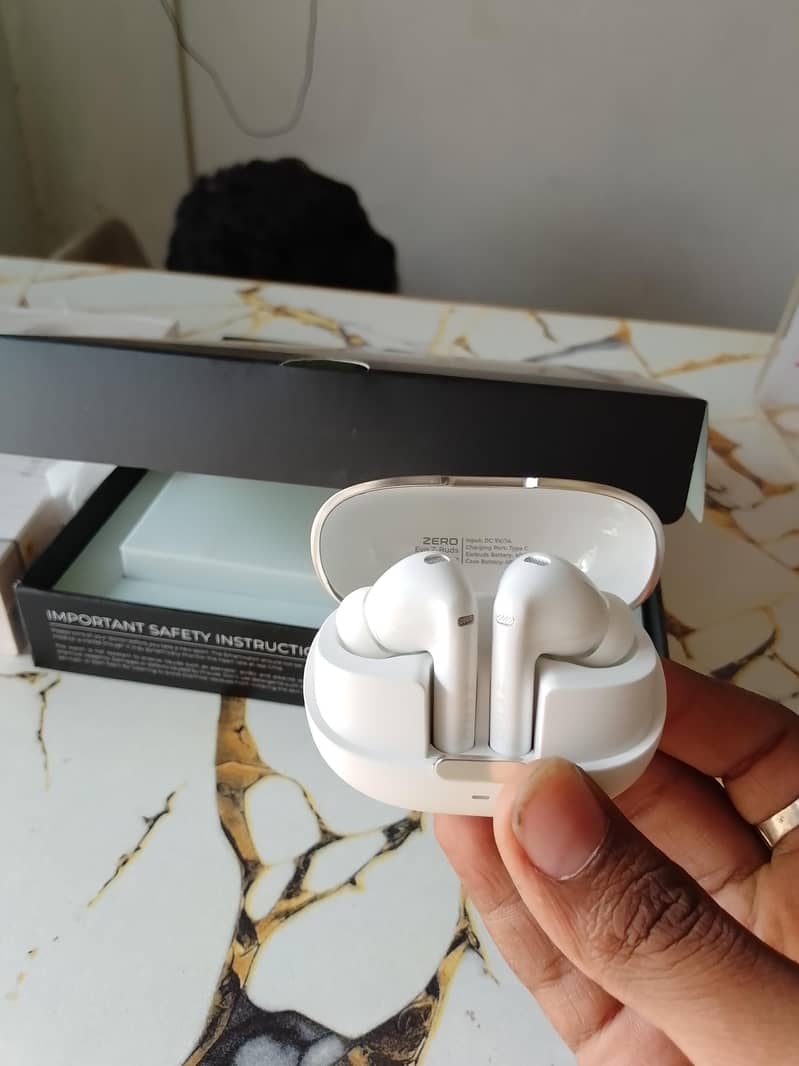 Zero earbuds evo 4