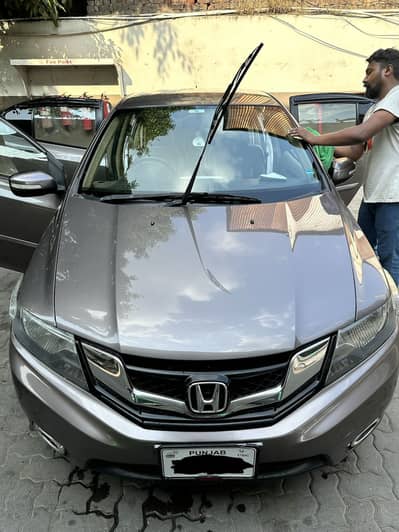 Honda City 1.5 aspire Full Genuine
