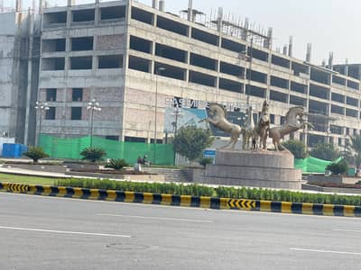 5 Marla Corner + Main Boulevard commercial plot all dues paid available for sale at very good location of Ghaznavi Block, Bahria Town Lahore