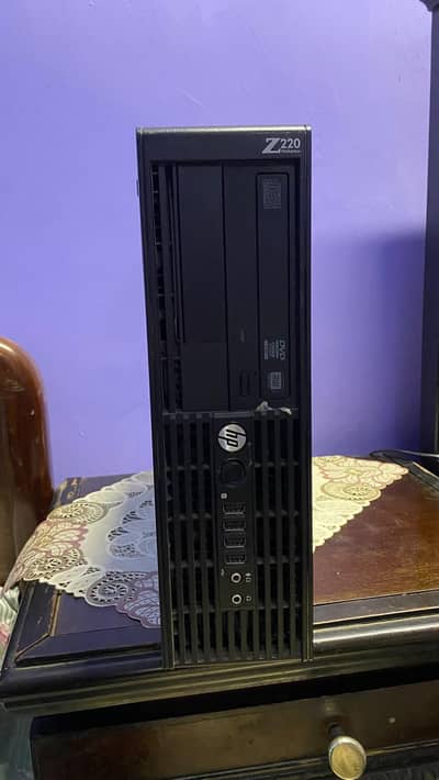 HP Z220 Workstation