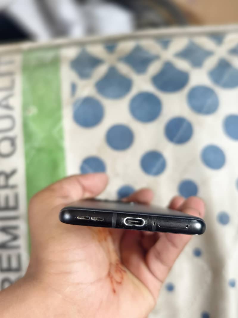 One Plus 10 Pro 6