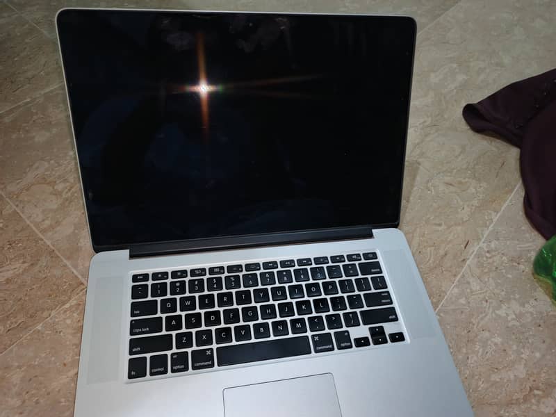 macbook pro 1
