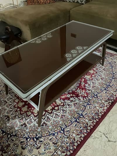 CENTRE TABLE FOR SALE IN I-8 ISLAMABAD || GLASS AND IRON FINISH