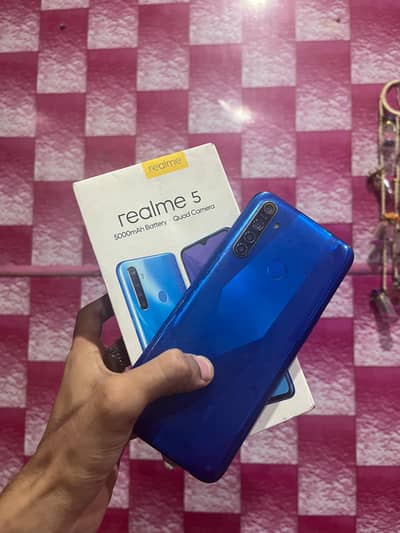 Realme 5