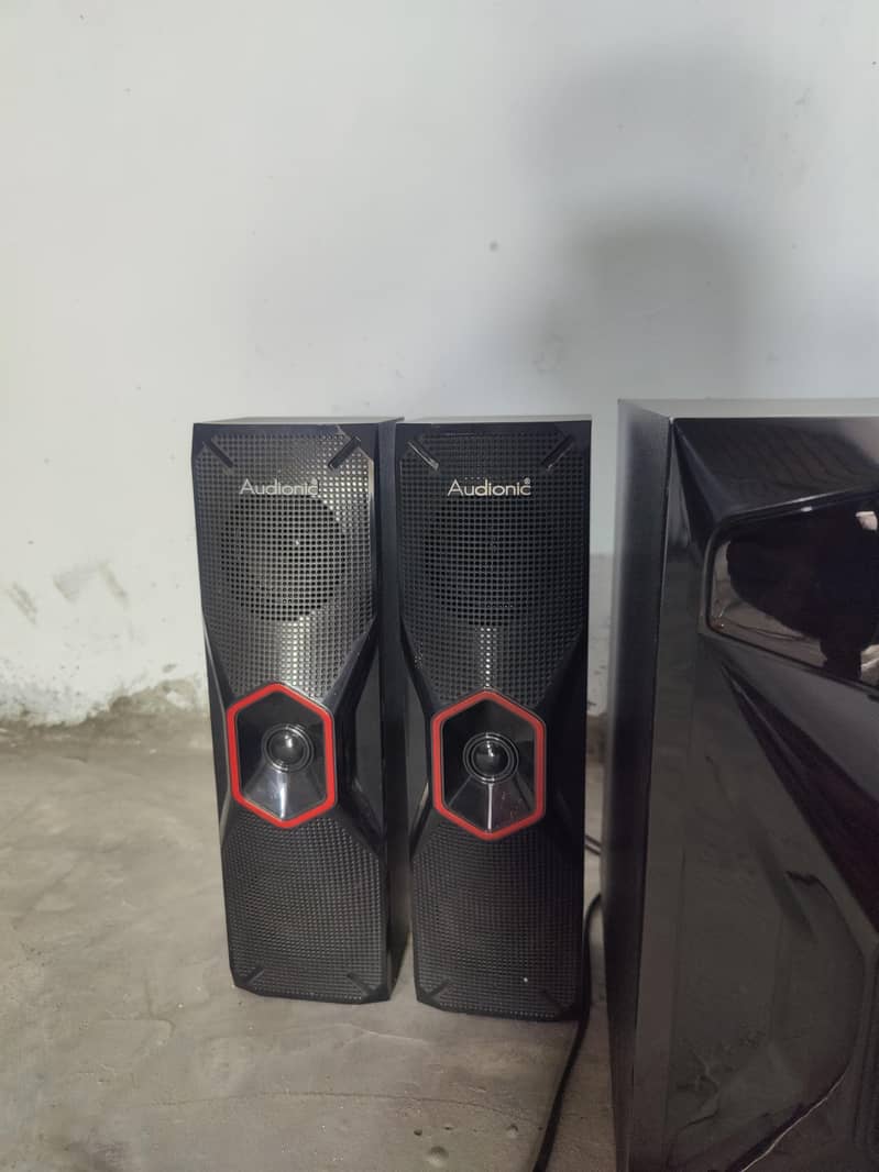 audionic model name pace 8 8