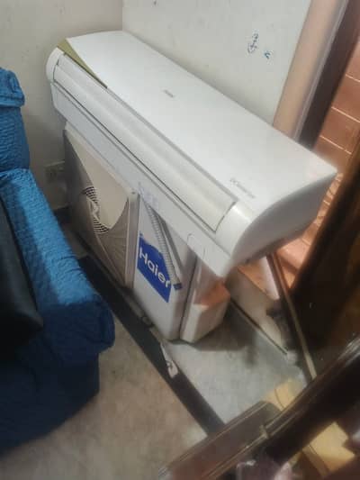 Haier 1.5 Ton DC Inverter AC For Sale - Excellent Condition