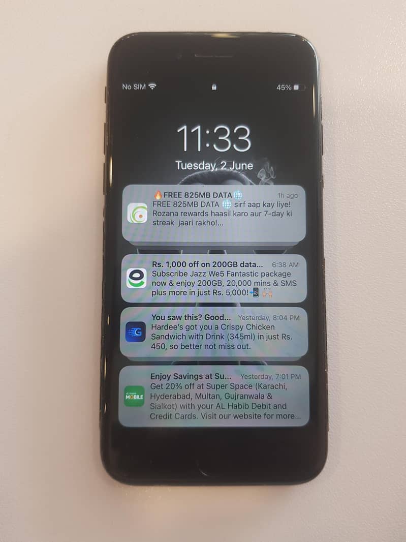 Apple iPhone 7 7