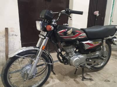 Honda CG 125 2024