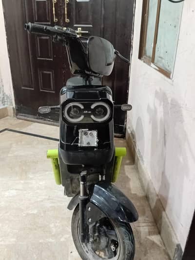 Electric Scooty ( with pedals )