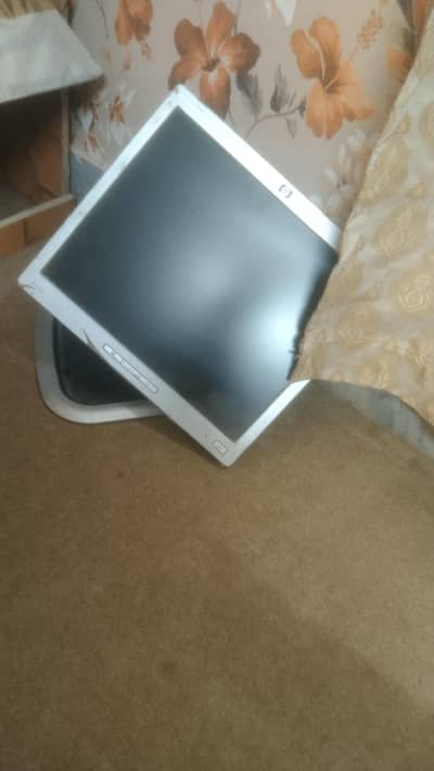 360• view  HP monitor good condition