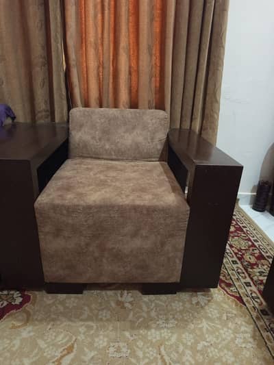 Drawing Room 9 seater Sofa Set made of pure Oak Wood. Contemporary