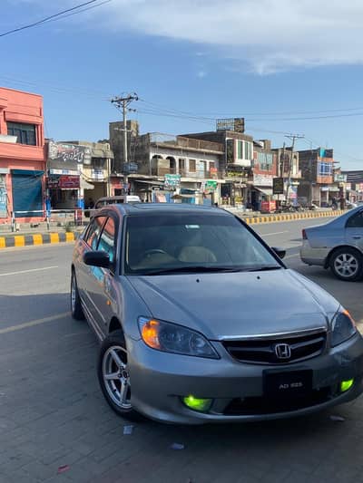 Honda Civic Oriel 2005