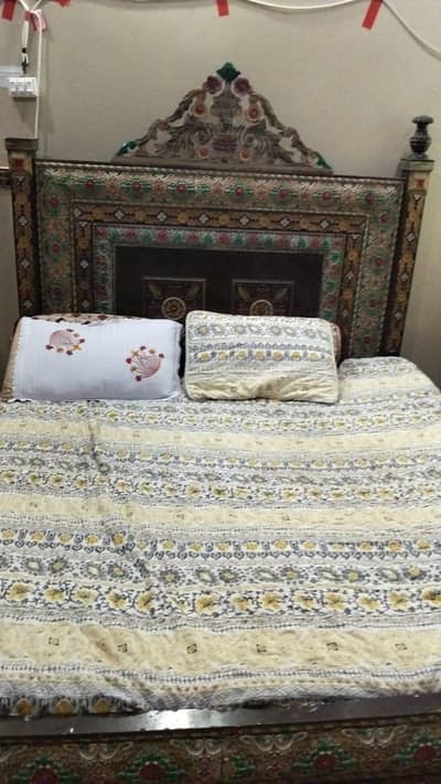 Badroom set "Double Bed, Dressing Table, Showcase
