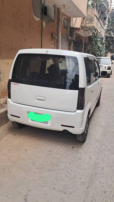 Mitsubishi Ek Wagon 2011