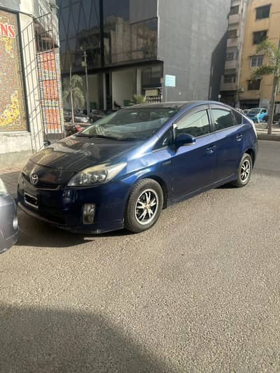 Toyota Prius 2016