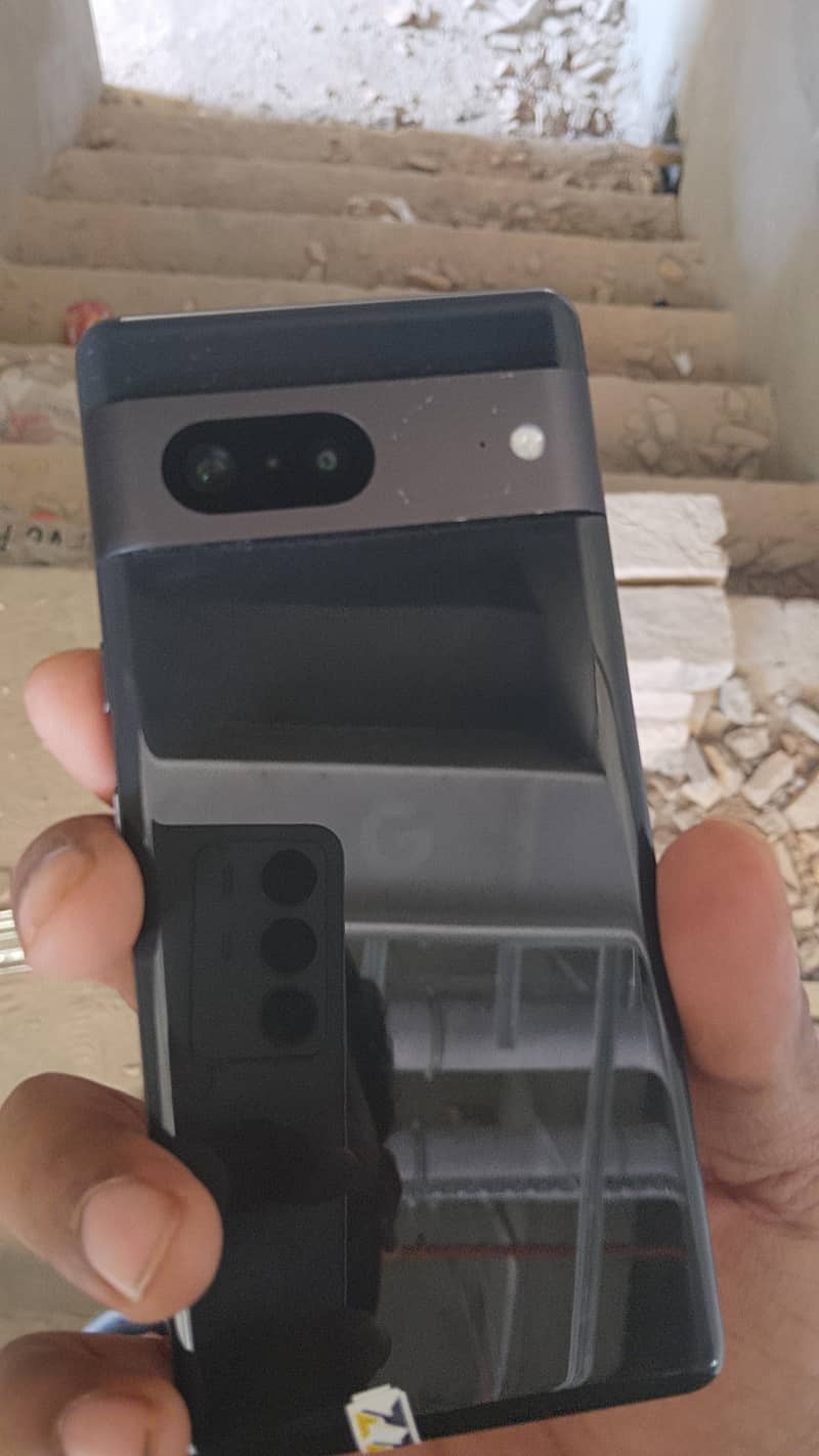 Google Pixel 7 3