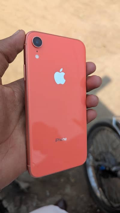 Apple iPhone XR