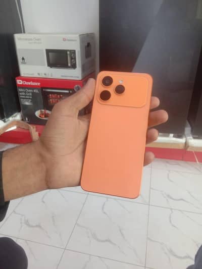 Tecno Spark 40