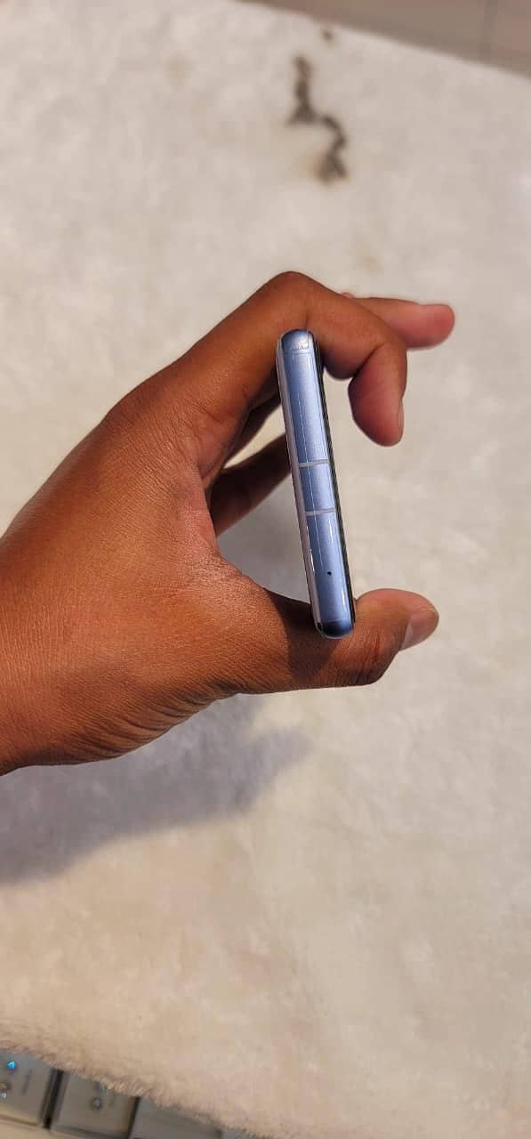 Google Pixel 7a 3