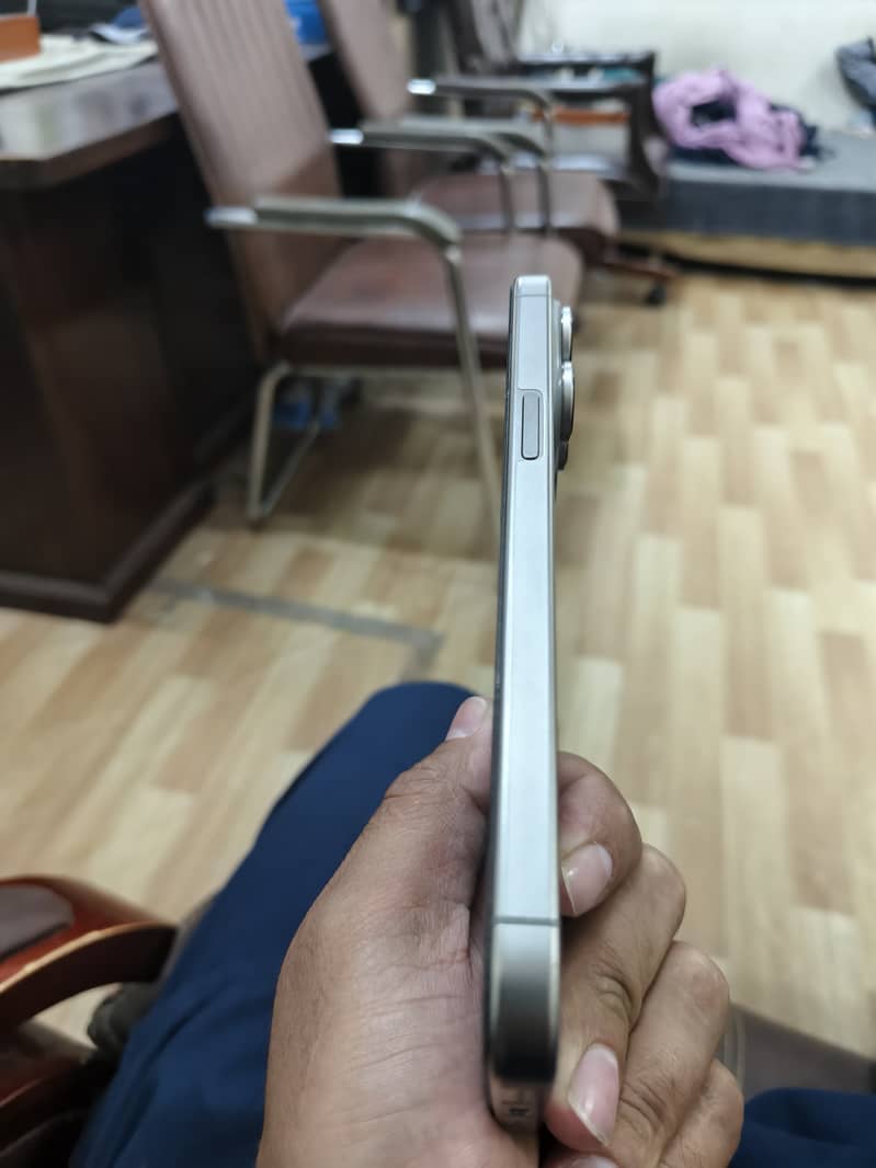 15 pro max 5