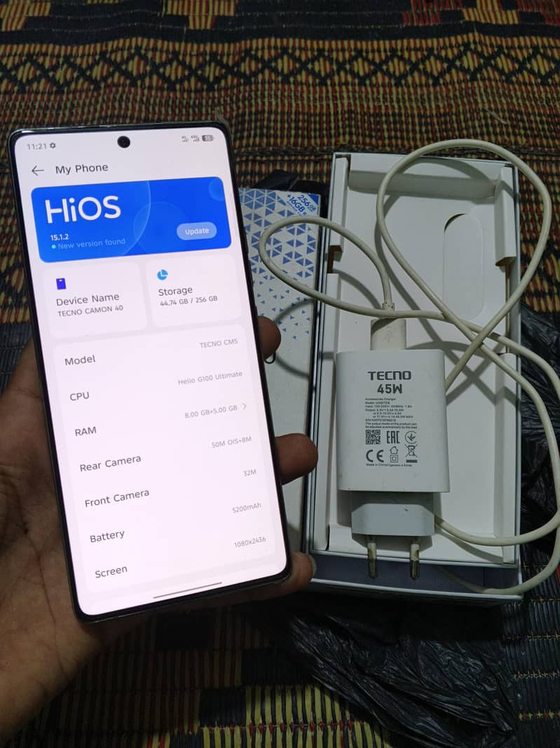 Tecno CAMON 40 10