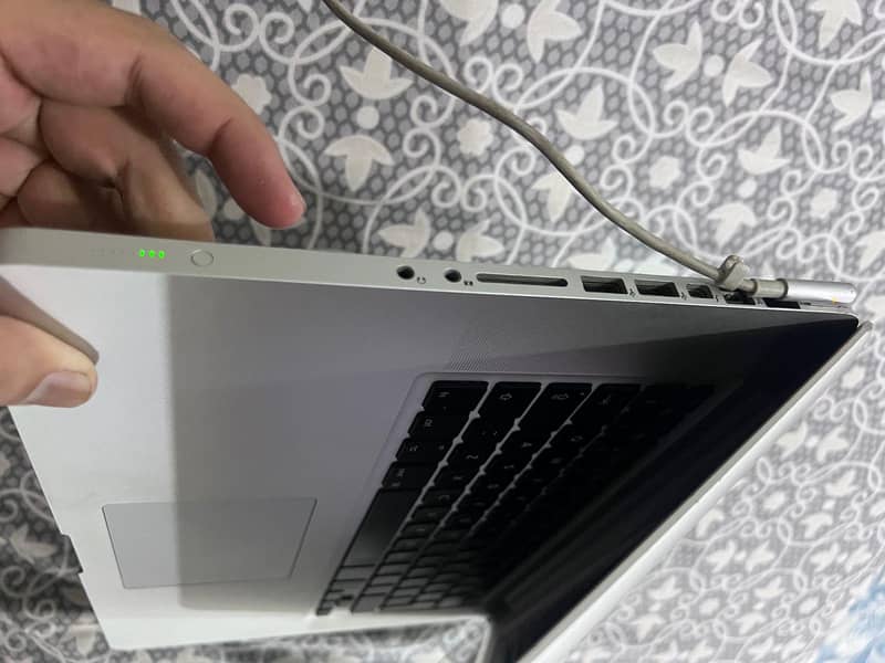 mac book pro 7