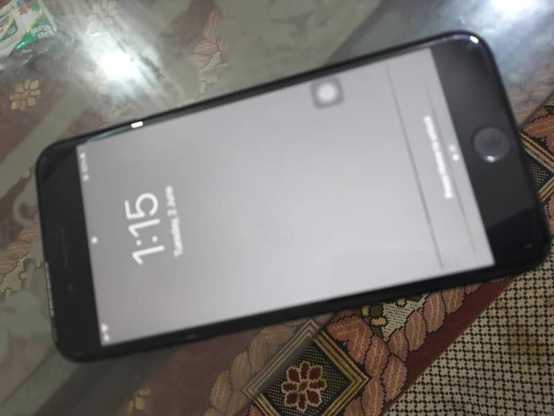Apple iPhone 7 Plus 2