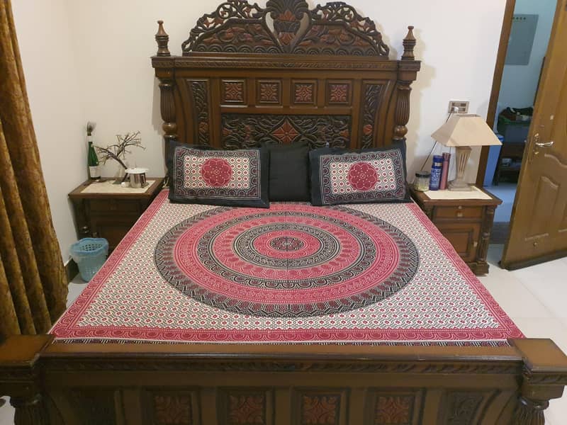 complete bed set 0