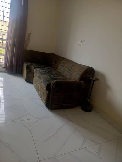 L shaped sofa for sale in good condition