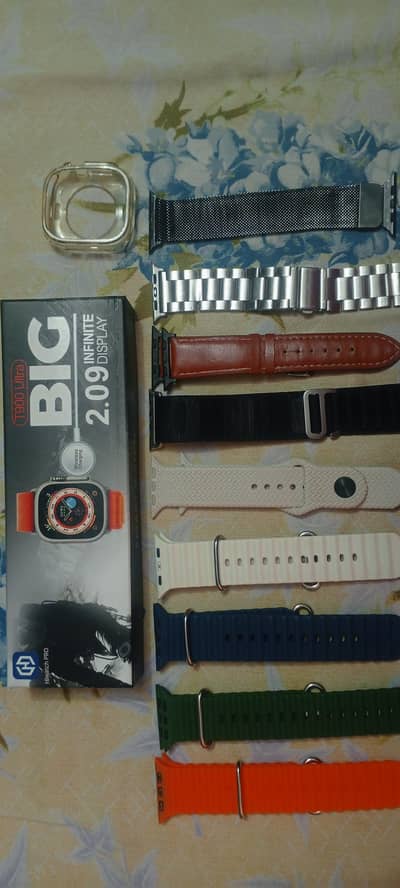 T900 ultra smart watch new condition read description