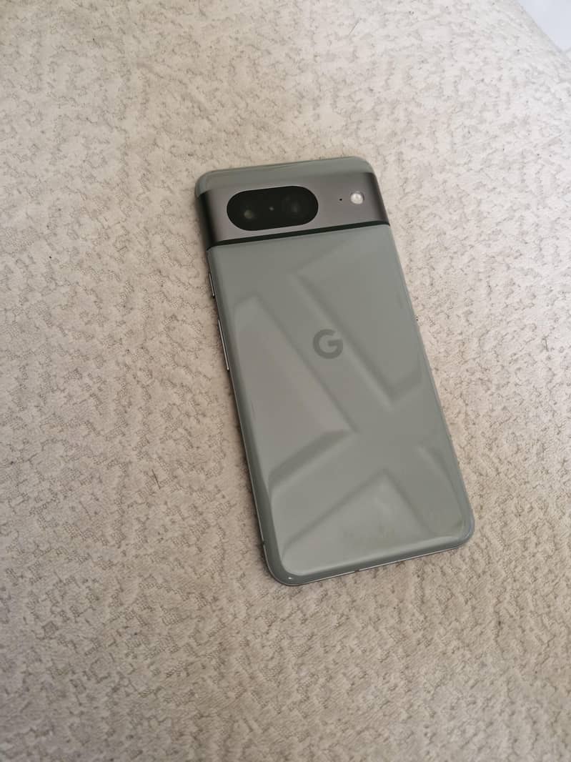 Google Pixel 8 1