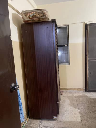 3 door cupboard wardrobe