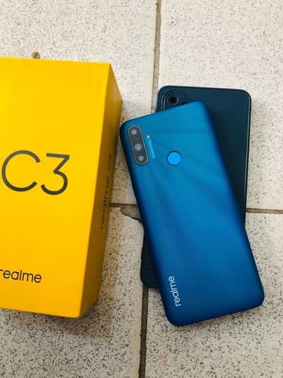 Realme C3 with box